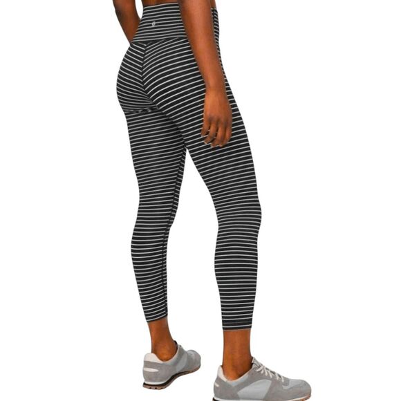 LULULEMON ATHLETICA Wunder Under Hi-Rise Tight 25' Size 6 - Picture 1 of 5